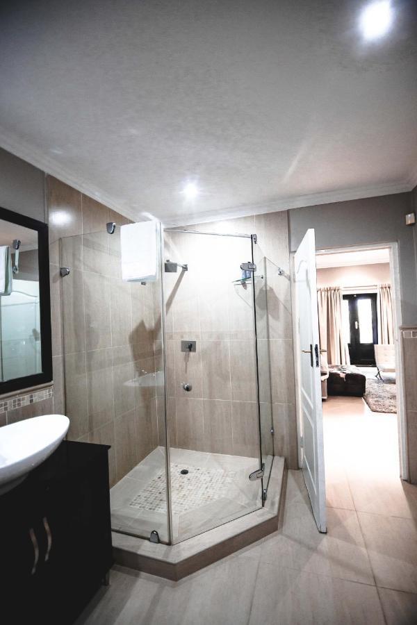 The Capital Guest House Gaborone Zewnętrze zdjęcie
